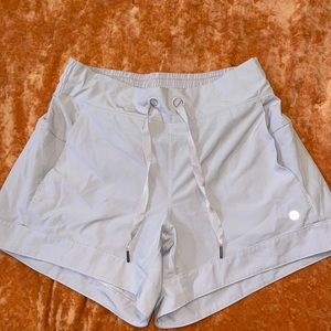 Apana shorts w pockets size small